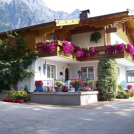 Gaestehaus Huber Leogang Exterior photo